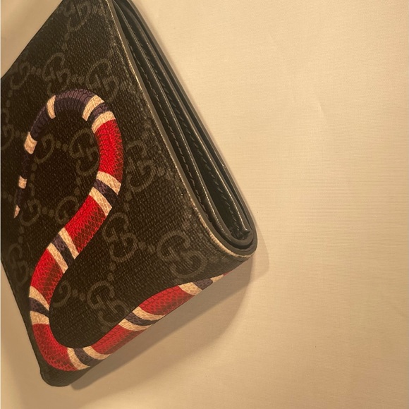 Gucci Kingsnake Print GG Supreme Wallet, Black, GG Canvas with controllato card - Picture 9 of 10